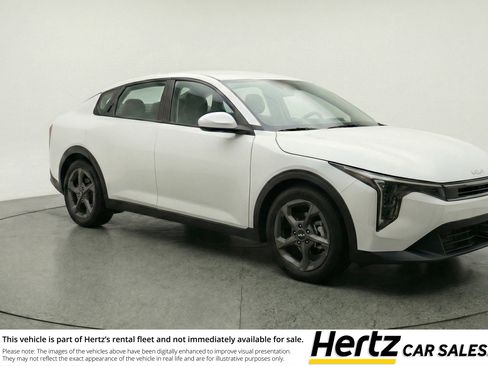Used 2025 Kia K4 FWD image 1