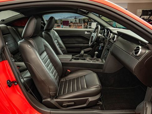Used 2008 Ford Mustang Shelby GT500 RWD image 41