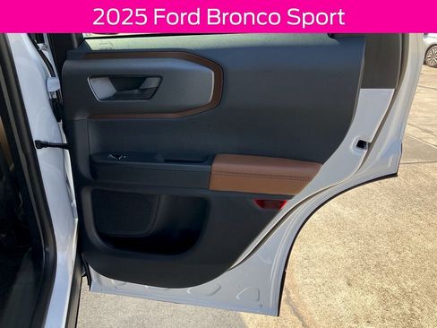 New 2025 Ford Bronco Sport Outer Banks AWD/4WD image 16