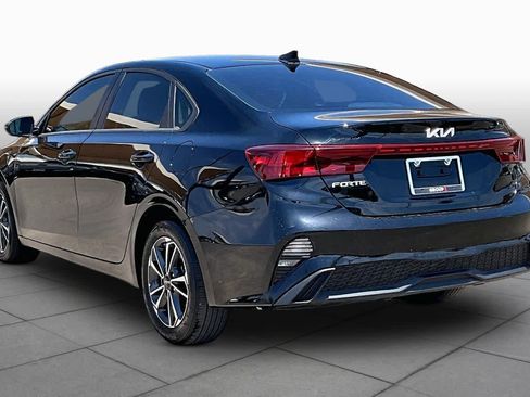 Used 2024 Kia Forte LXS w/ LXS Technology Package FWD image 12
