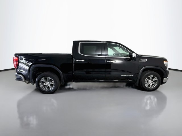 Used 2026 GMC Sierra 1500 SLT RWD image 11