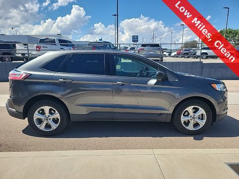 Used 2020 Ford Edge SE image 8
