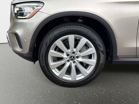 Used 2020 Mercedes-Benz GLC 300 image 12