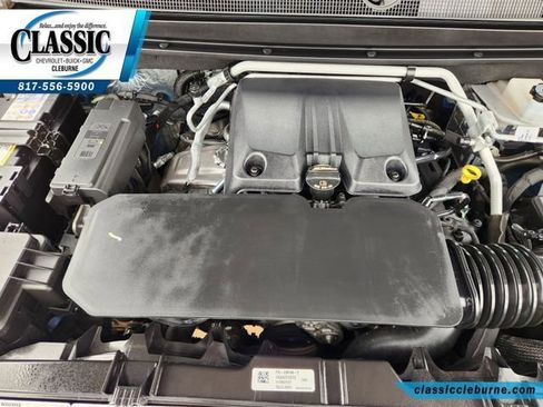 Used 2024 GMC Canyon AT4 w/ Technology Package image 59