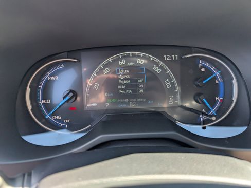 New 2025 Toyota RAV4 XLE image 18