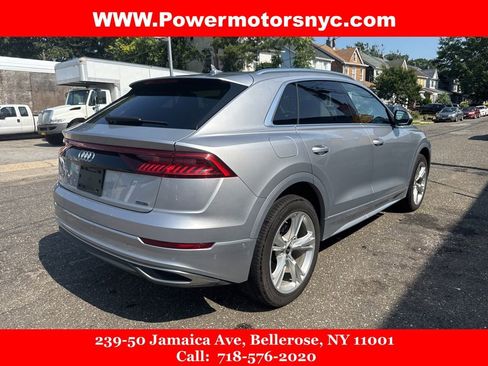 Used 2022 Audi Q8 Premium Plus w/ Premium Plus Package image 5