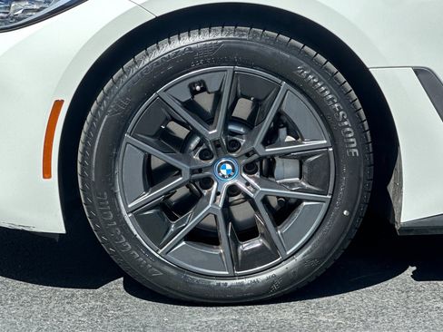 Used 2023 BMW i4 eDrive35 image 37