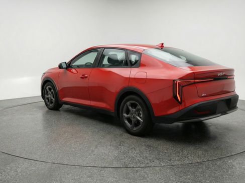 Used 2025 Kia K4 FWD image 6
