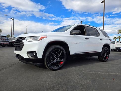 Used 2021 Chevrolet Traverse Premier w/ Redline Edition image 2