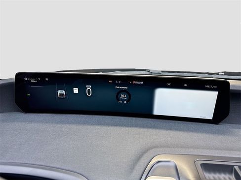 Used 2025 Ford Expedition Active image 19