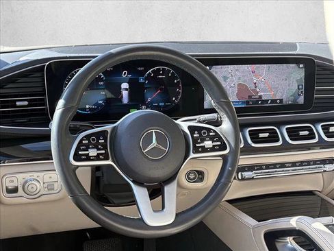 Used 2020 Mercedes-Benz GLS 450 4MATIC image 13