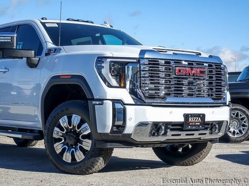 New 2026 GMC Sierra 3500 Denali image 2