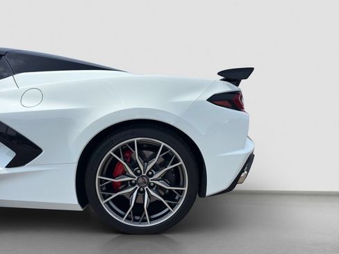 Used 2026 Chevrolet Corvette Stingray Premium Conv w/ Z51 Performance Package RWD image 20