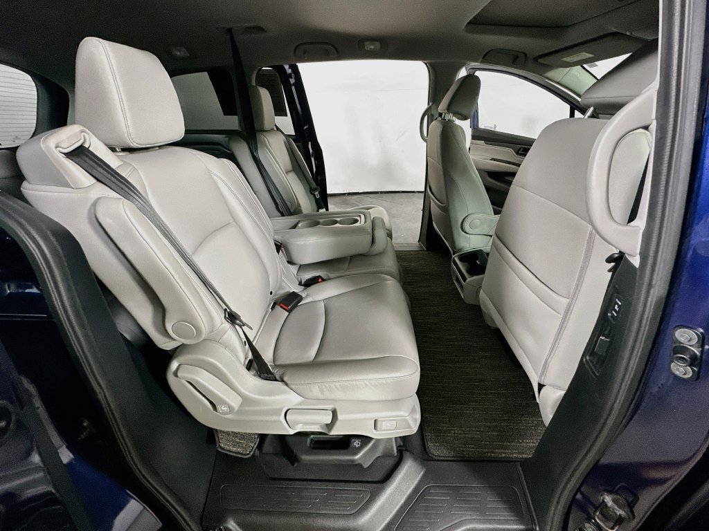 Used 2024 Honda Odyssey EX-L image 12