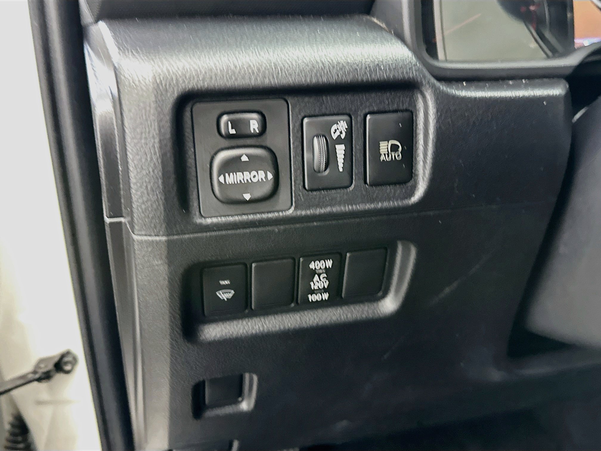 Used 2021 Toyota 4Runner SR5 Premium AWD/4WD image 17