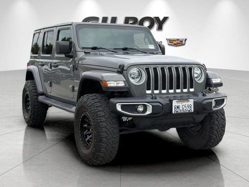 Used 2019 Jeep Wrangler Unlimited Sahara AWD/4WD image 2