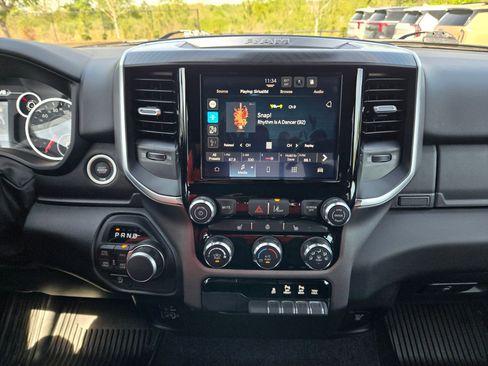 Used 2025 RAM 1500 Big Horn AWD/4WD image 15