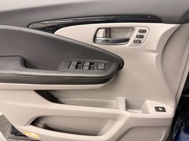 Used 2019 Honda Ridgeline RTL-E image 13