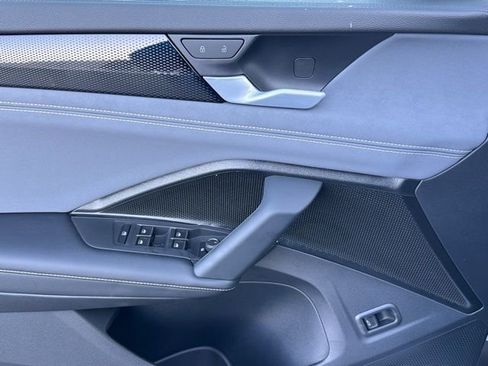 New 2026 Volkswagen Tiguan SE R-Line image 20