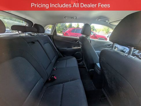 Used 2022 Hyundai Kona SEL FWD image 8