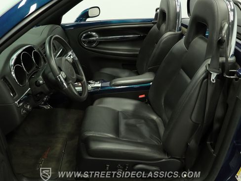 Used 2006 Chevrolet SSR w/ Preferred Equipment Group RWD image 35