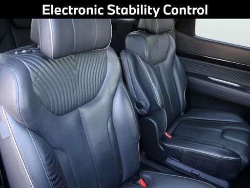 Used 2023 Hyundai Palisade Calligraphy image 15