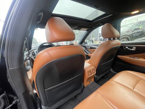 Used 2022 INFINITI Q50 Sensory w/ Cargo Package AWD/4WD image 19
