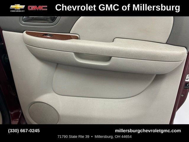 Used 2008 GMC Yukon XL SLT w/ SLT Preferred Equipment Group AWD/4WD image 33