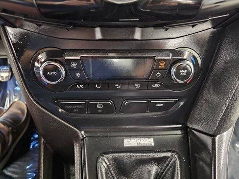 Used 2013 Ford Focus ST FWD image 18