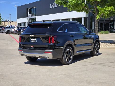 New 2026 Kia Sorento EX FWD image 4