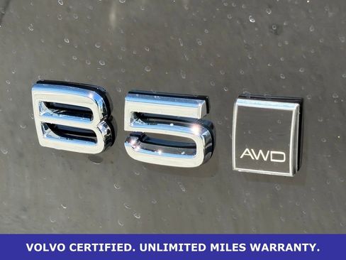 Certified 2023 Volvo XC40 B5 Plus w/ Protection Package Premier image 9