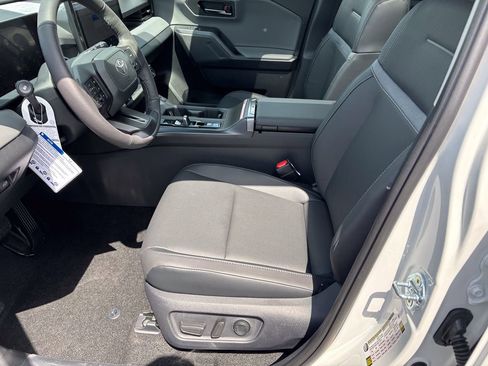 New 2026 Toyota RAV4 Limited AWD/4WD image 12