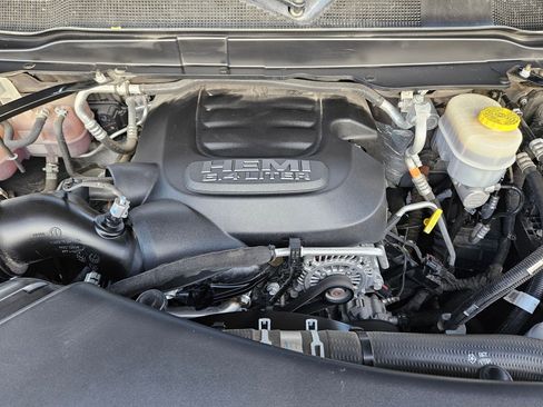 Used 2019 RAM 3500 Limited image 37