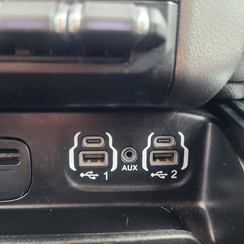 Used 2019 RAM 1500 Big Horn AWD/4WD image 24