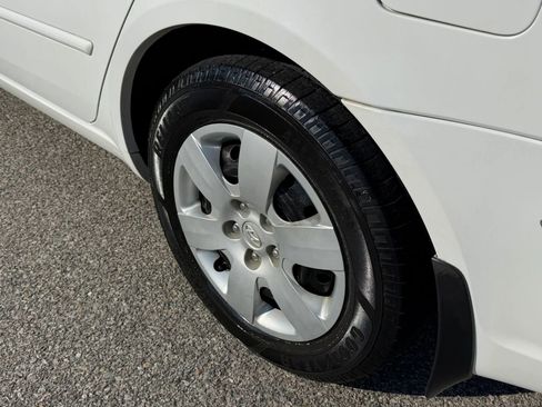 Used 2010 Hyundai Sonata GLS FWD image 21