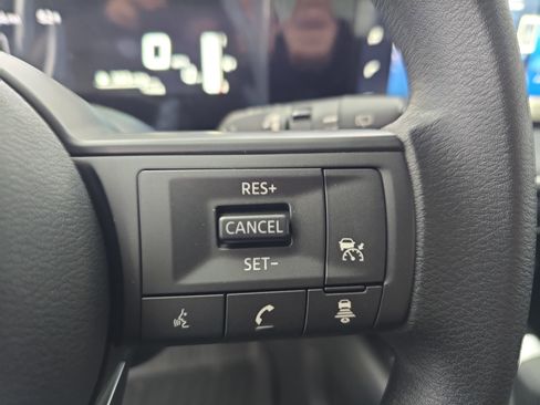 New 2026 Nissan Kicks SV w/ SV Premium Package FWD image 17