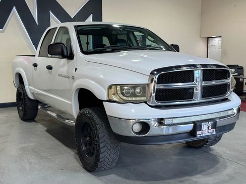 Used 2005 Dodge Ram 2500 Truck SLT w/ Trailer Tow Group AWD/4WD image 3