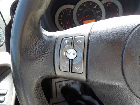 Used 2012 Toyota RAV4 4WD w/ Upgrade Value Pkg image 17