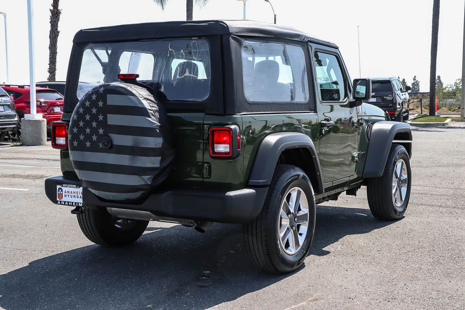 Used 2023 Jeep Wrangler Sport AWD/4WD image 7