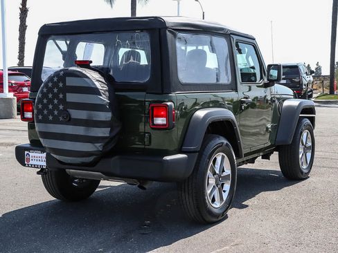 Used 2023 Jeep Wrangler Sport AWD/4WD image 7