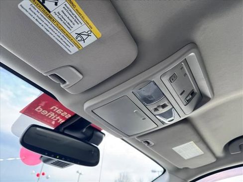 Certified 2021 Nissan Titan SV w/ SV Convenience Package image 25