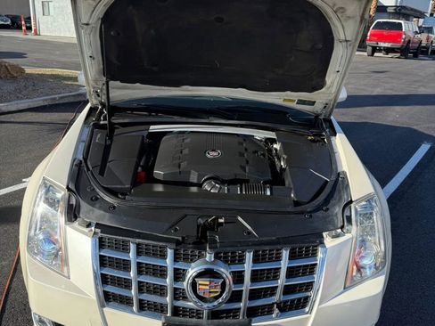 Used 2014 Cadillac CTS Premium image 18