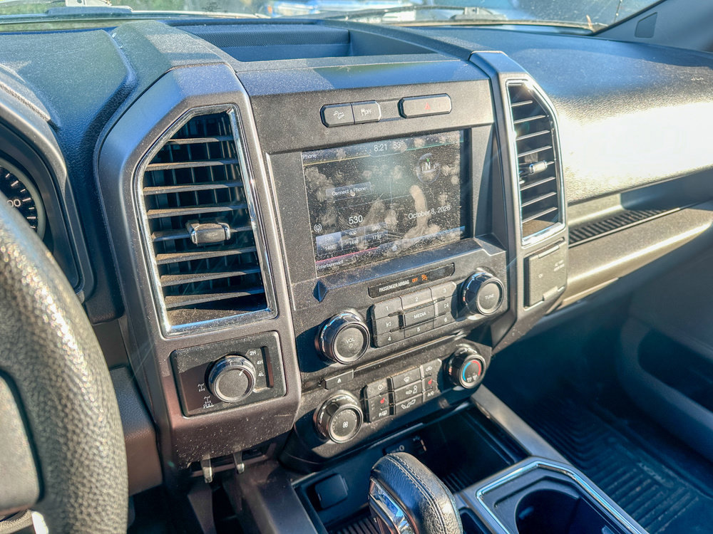 Used 2015 Ford F150 XLT w/ Equipment Group 302A Luxury AWD/4WD image 11