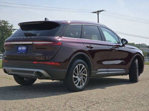 Used 2021 Lincoln Corsair AWD image 18