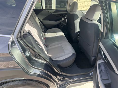 Used 2023 Subaru Outback Premium image 16