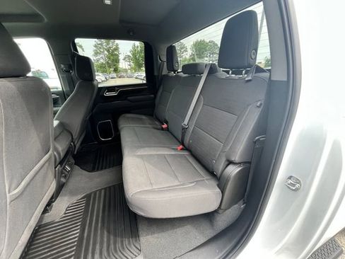Used 2025 Chevrolet Silverado 2500 LT w/ Safety Package AWD/4WD image 10