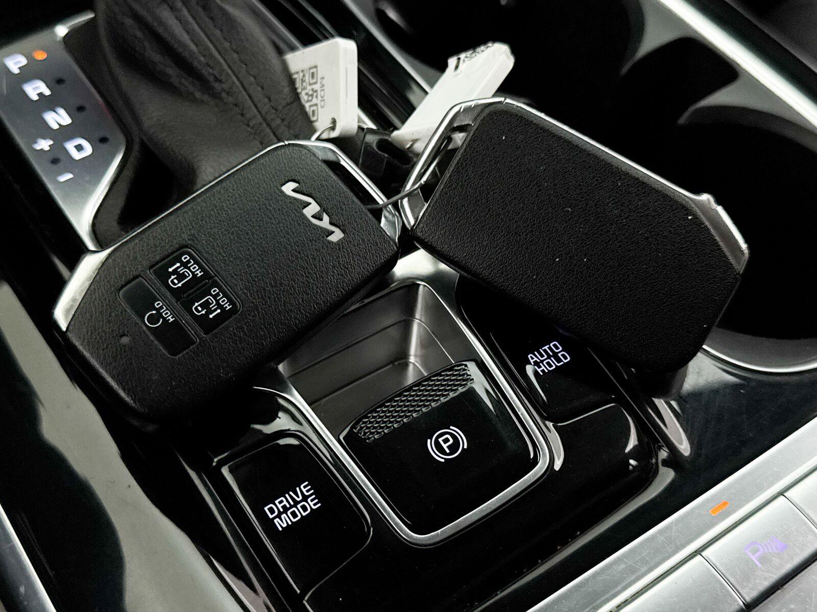 Used 2024 Kia Carnival SX FWD image 41