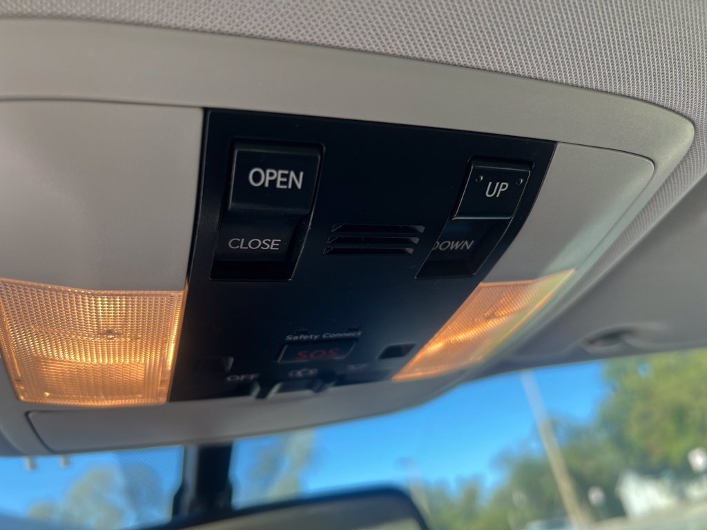 Used 2013 Lexus CT 200h w/ Premium Pkg w/Navigation FWD image 15