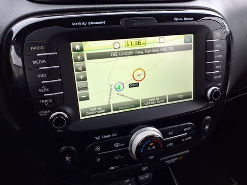 Used 2015 Kia Soul + w/ Primo Package FWD image 21