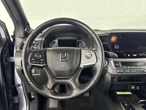 Used 2023 Honda Passport EX-L image 25